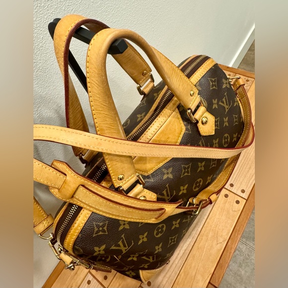 Louis Vuitton Monogram Retiro PM Vintage Handbag - Picture 17 of 17